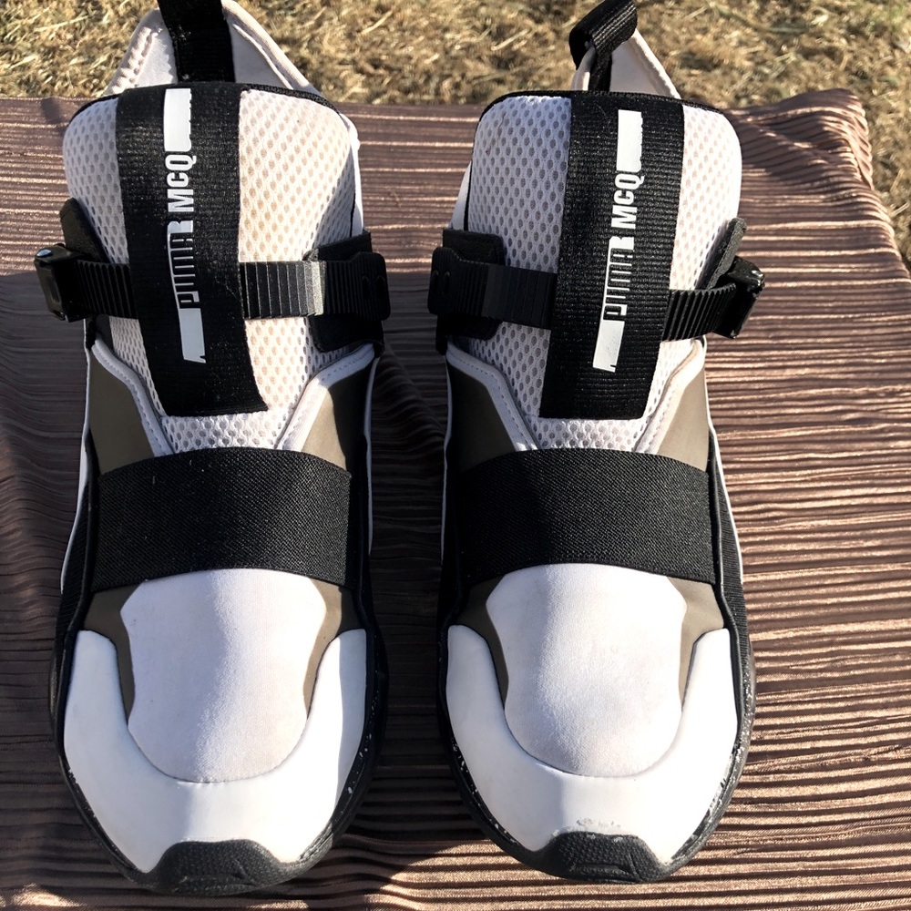Mcqueen Puma running shoe